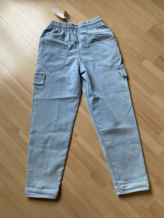 Nowe joggery r 158 reserved