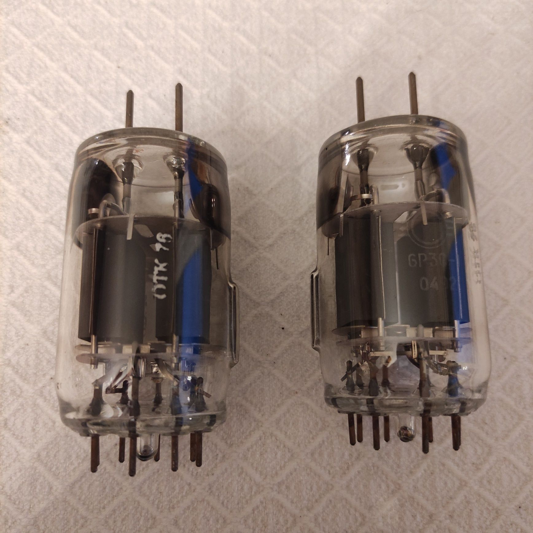 Lampa elektronowa 6R3S-1 radziecka CCCP 6P3C-1 2 sztuki