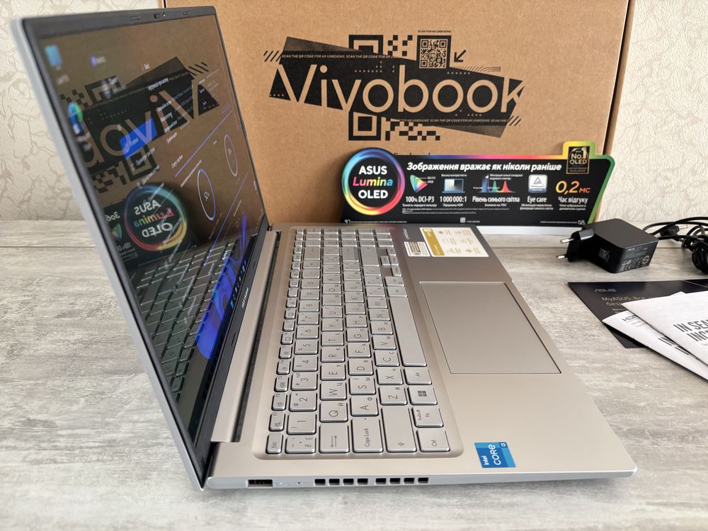ASUS Vivobook 15 OLED X1505VA (i3-1315U/16GB/512GB/WiFi 6E)