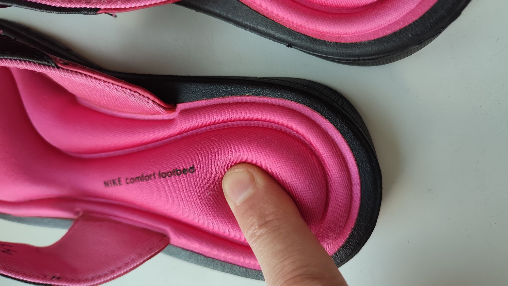 Самые крутые шлепки в Украине NIKE