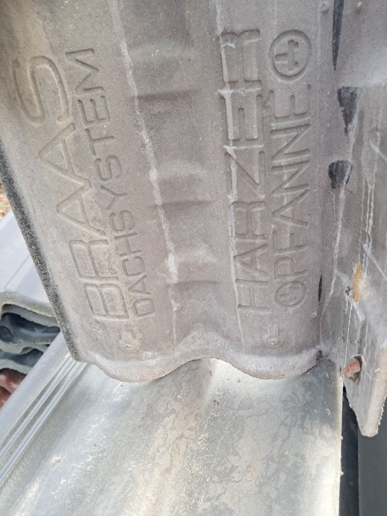 Gąsiory ceramiczne dachówka ceramiczna