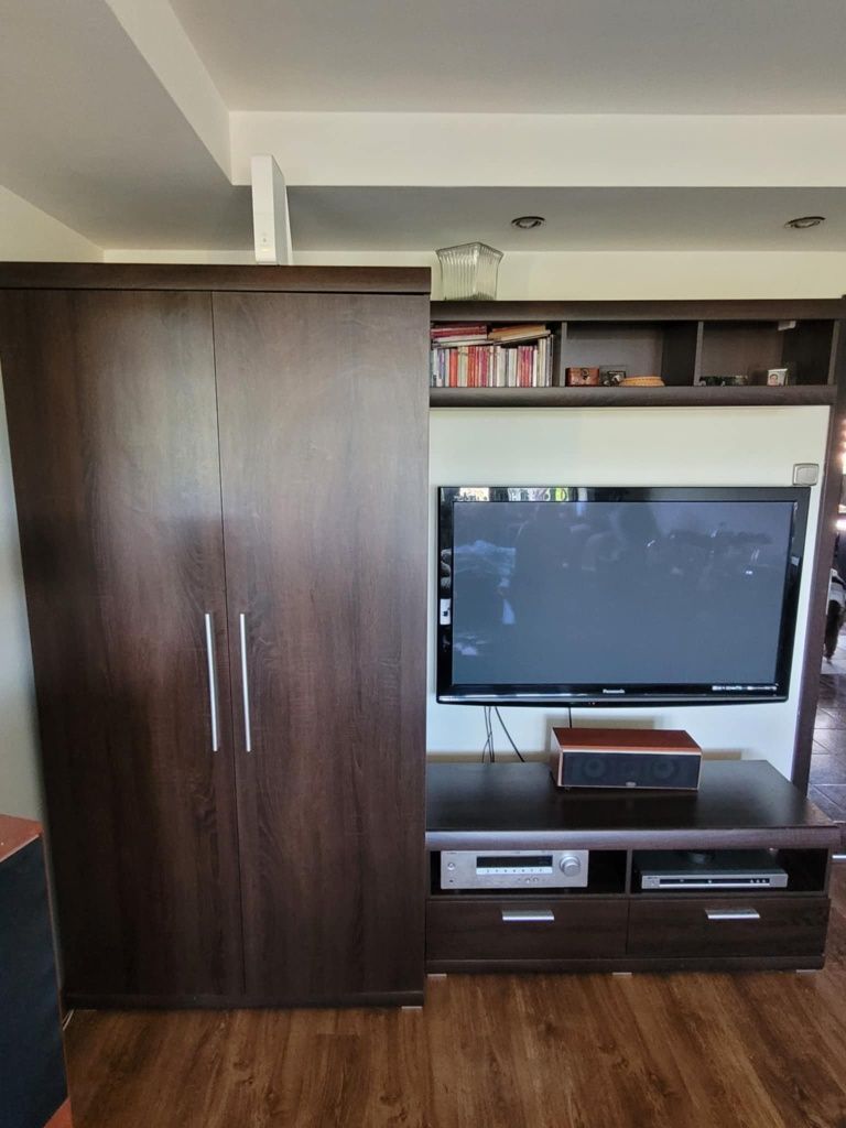 Komplet mebli plus stół