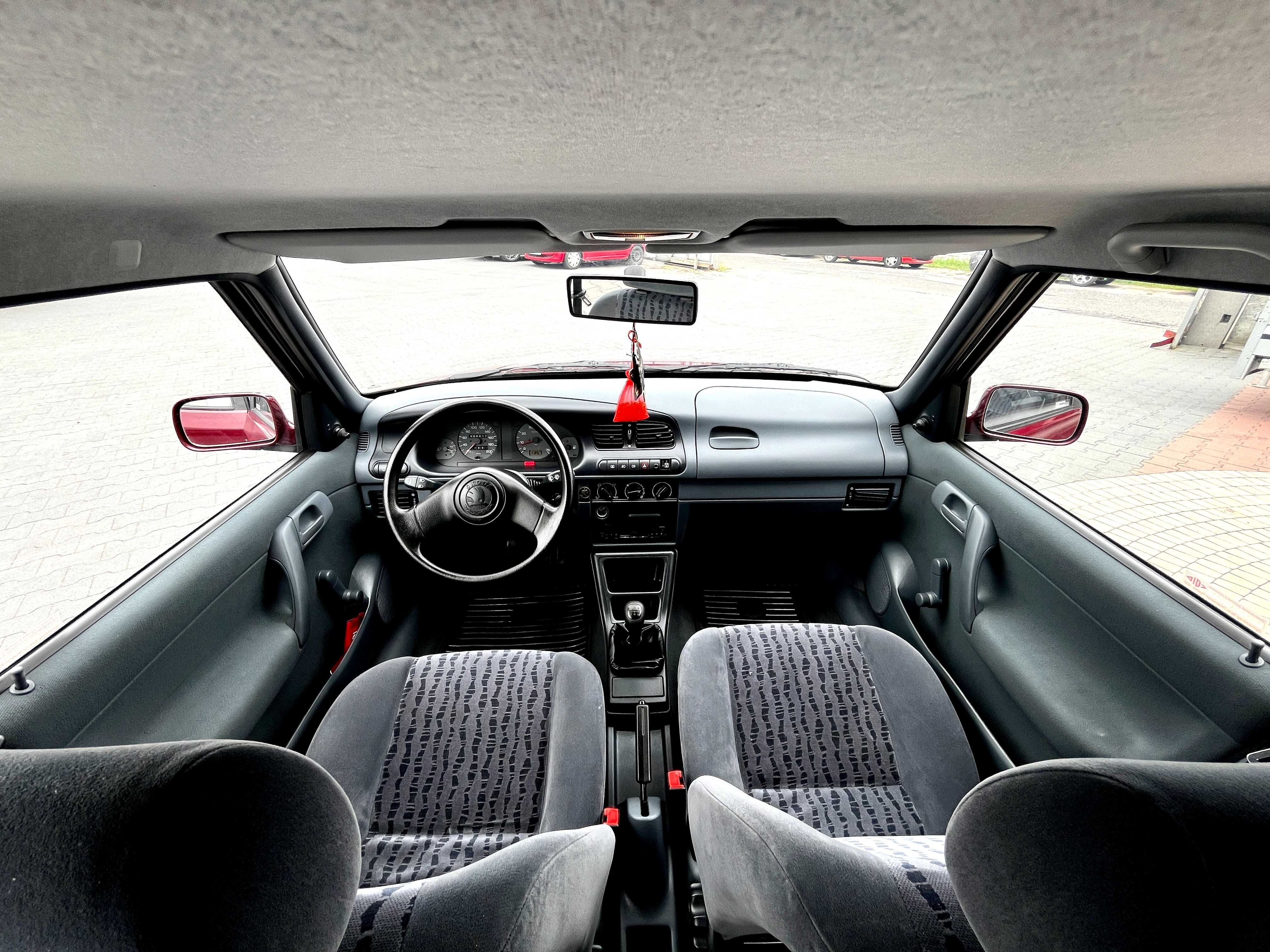 Skoda Felicia 1,3 Hatchback, Stan jak nowy