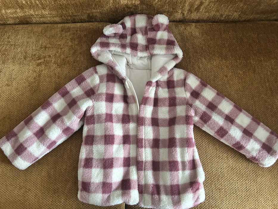 Дитячі курточки на дівчинку 104-110 см