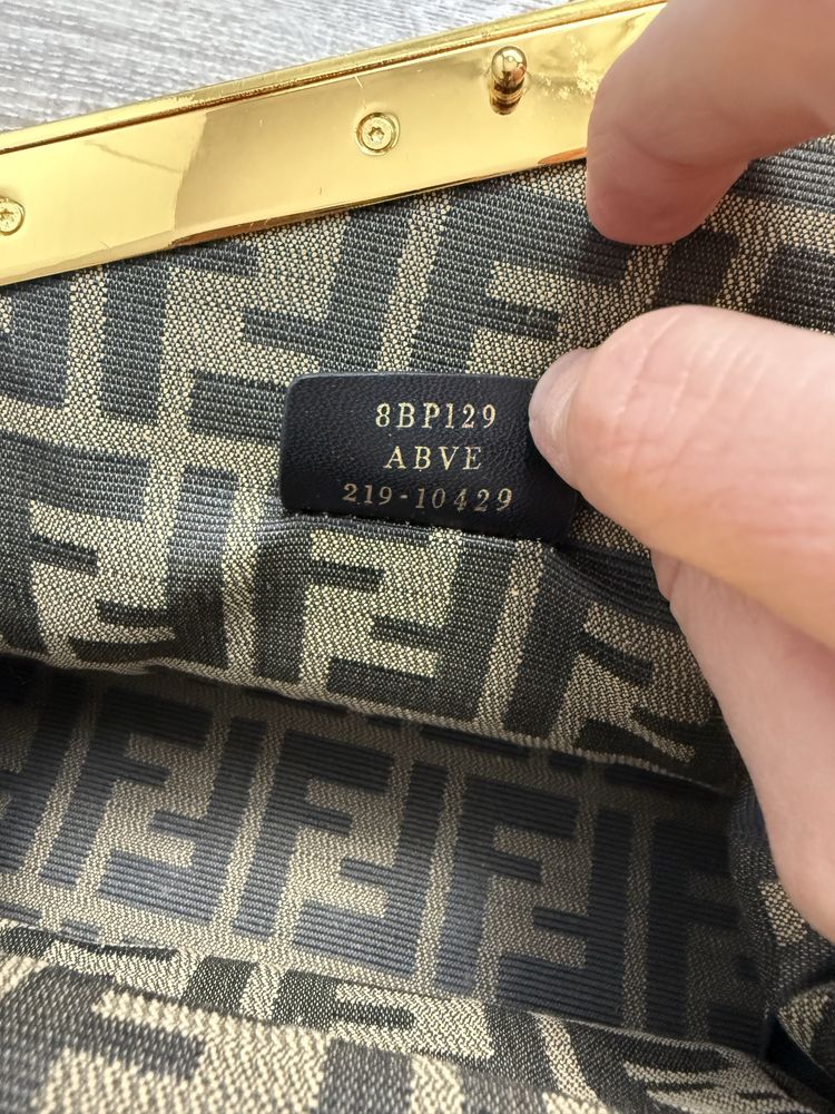 Fendi torebka first small bag skóra