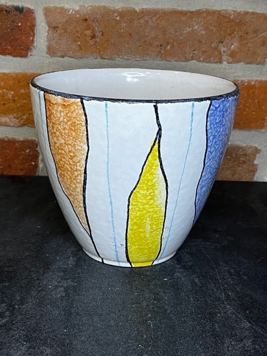 Ceramiczna doniczka Niemcy, pikasiak. 901-18. Ruscha?