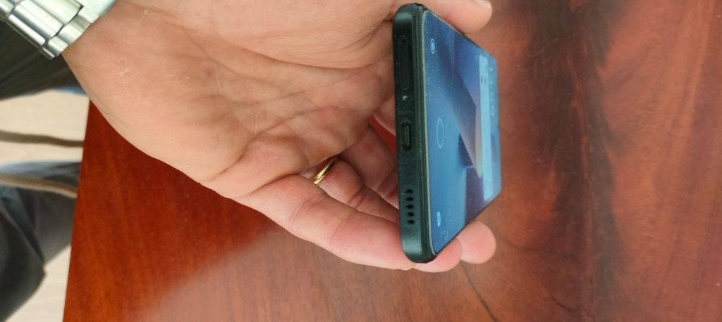 Poco f5 pro 12GB/512 GB preto