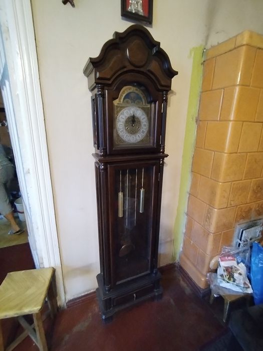 Zegar podłogowy antyk