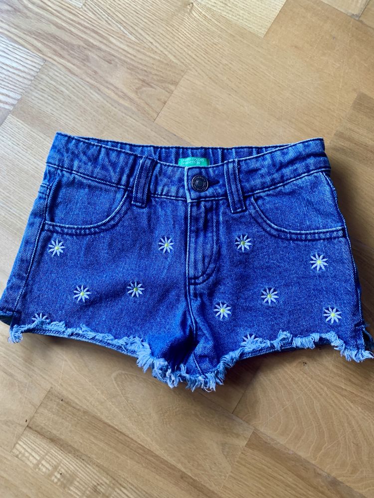 Spodenki jeansowe Benetton rozmiar 110 cm