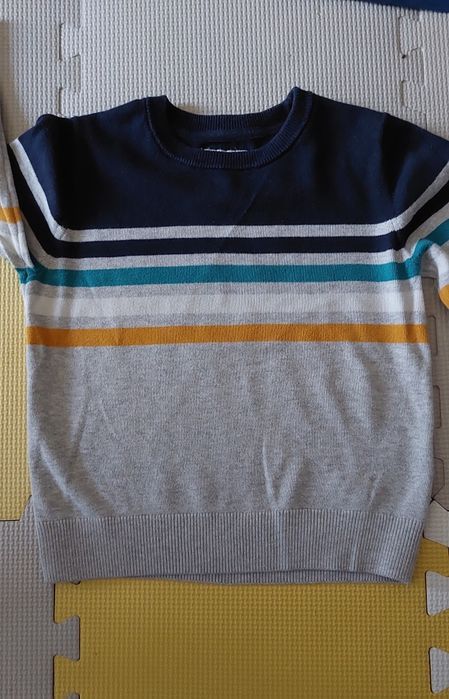 Sweterek c&a swetr 110 szary w paski elegancki