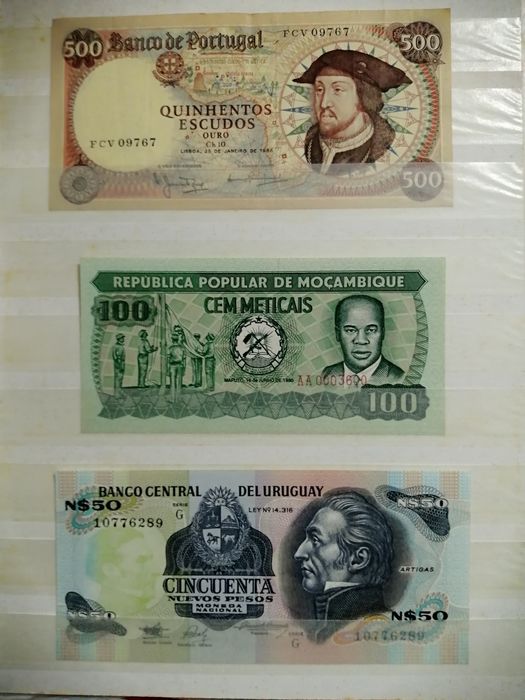 Vendo Notas e Moedas antigas de varios países