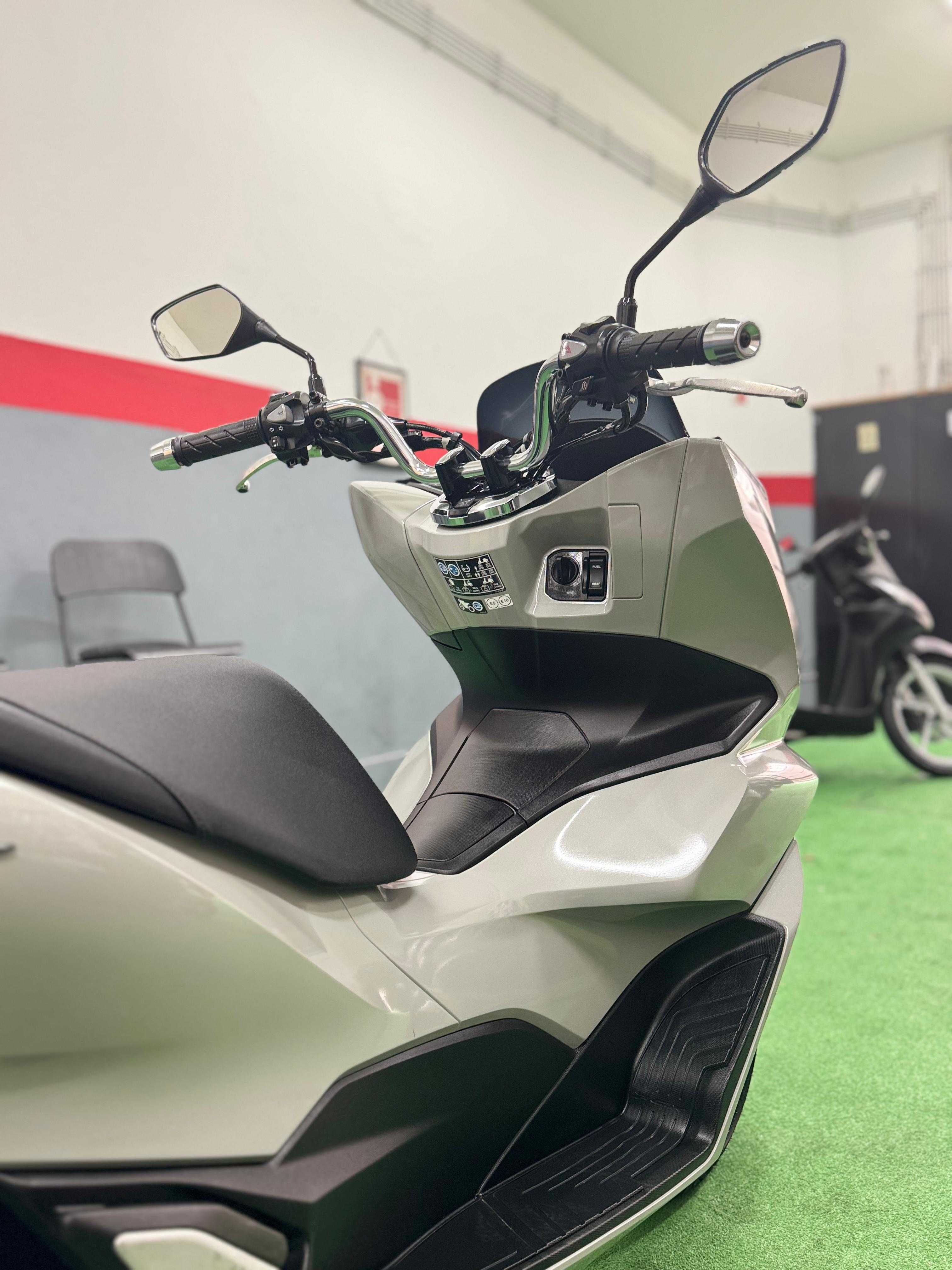 PCX 2024 - Apenas 2000km rodados
