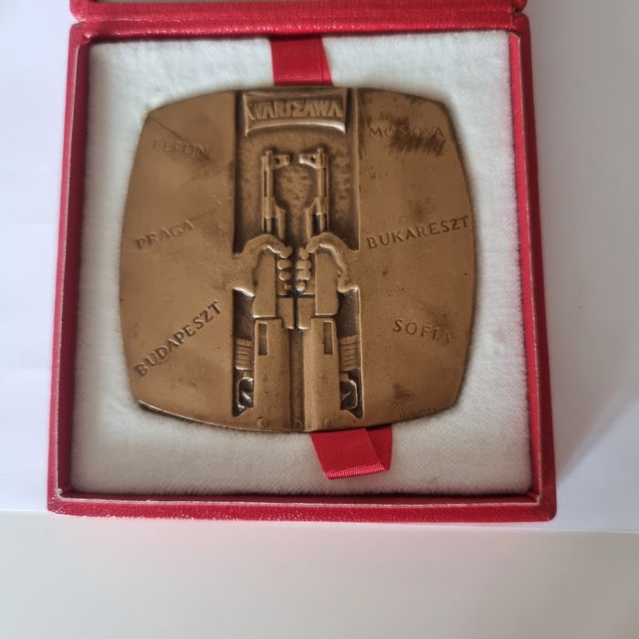 Medal kolekcjonerski. Braterstwo broni.