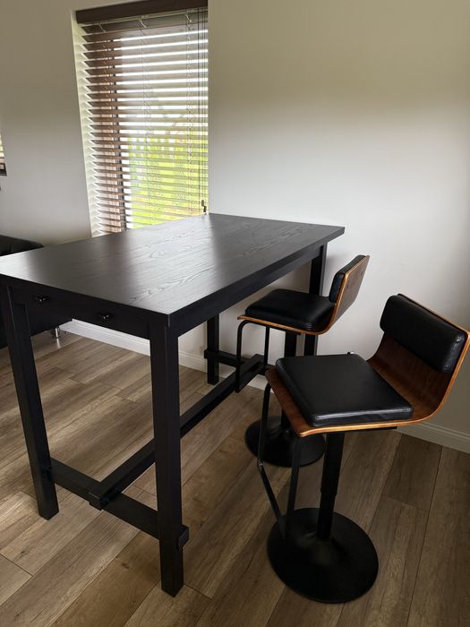 Stół barowy Ikea Nordviken krzesła hokery obrotowe regulowane