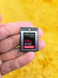 Картка пам'яті SanDisk CFexpress type B 128GB Extreme PRO 1700МБ\с XQD
