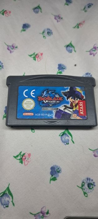 2 jogos gameboy color / 1 jogo gameboy advance