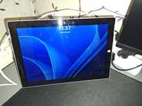 Планшет 10.8" Microsoft на Windows