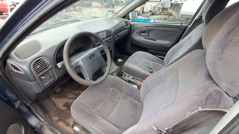 Розборка Volvo V40