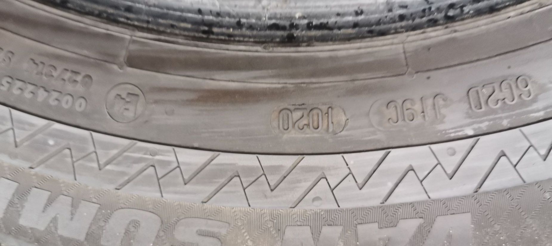 Opony letnie z 2020r 5mm 225/65/16c Paxaro 7N