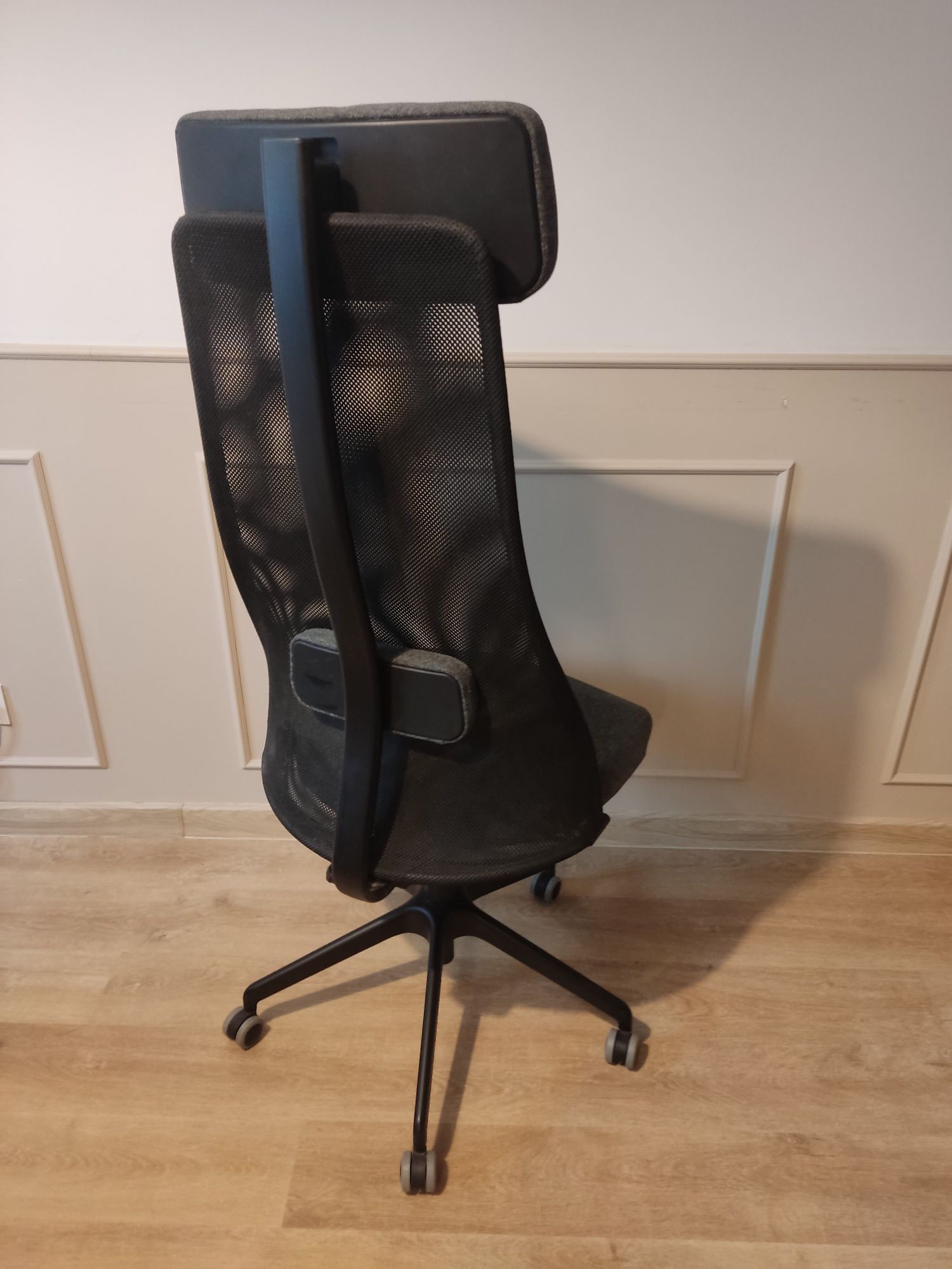 Fotel biurowy Ikea JARVFJALLET