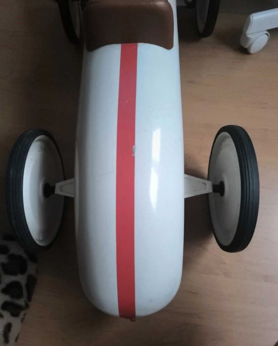 Triciclo clássico Itsmagical