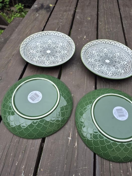 Smukee Filiżanki Jumbo tłoczenie jakosc 4 sztuki zielone i miska set