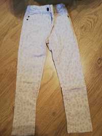 Spodnie jeans 122