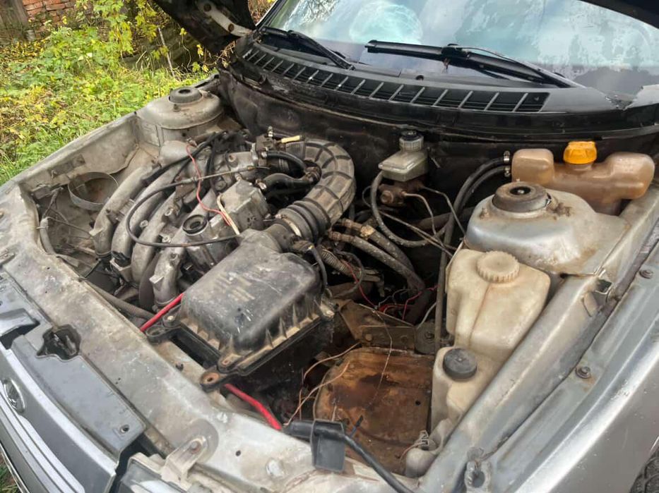 Продам ВАЗ 10 народу з хорошим мотором і ходовою нюанс треба трохи вар