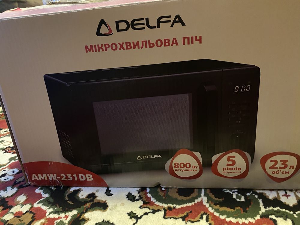 Мікровонова піч Delfa