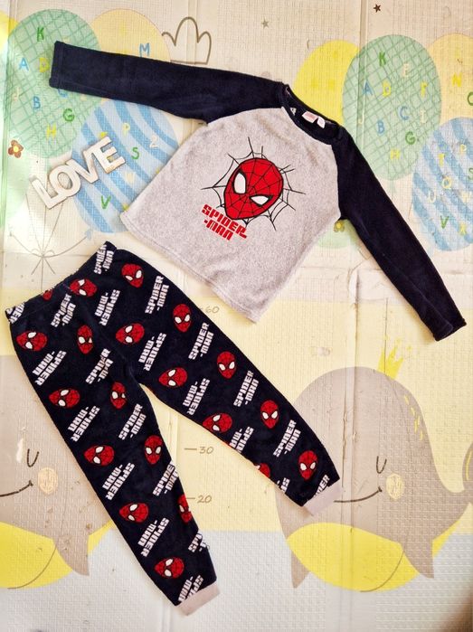 Тепла піжама Spiderman Marvel хлопчик 8-9 р домашній костюм