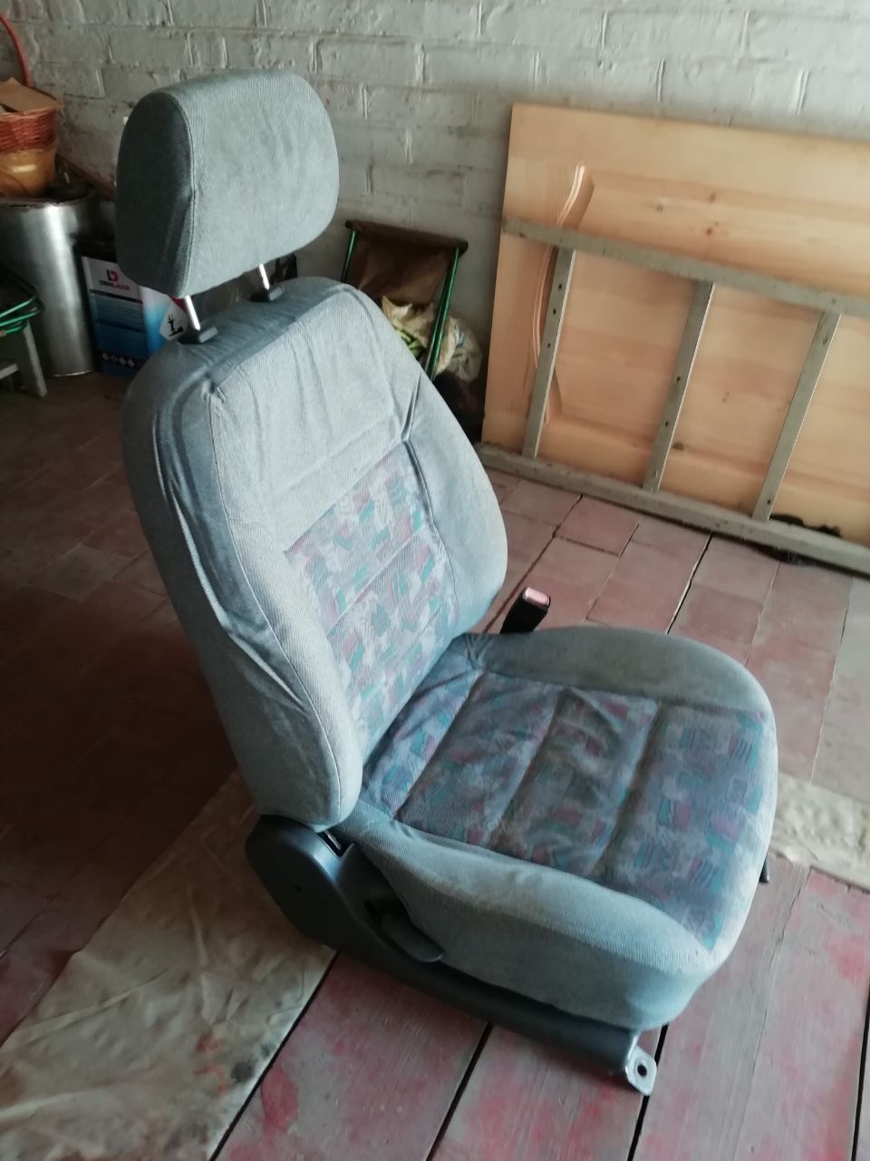 Продам сиденье ланос