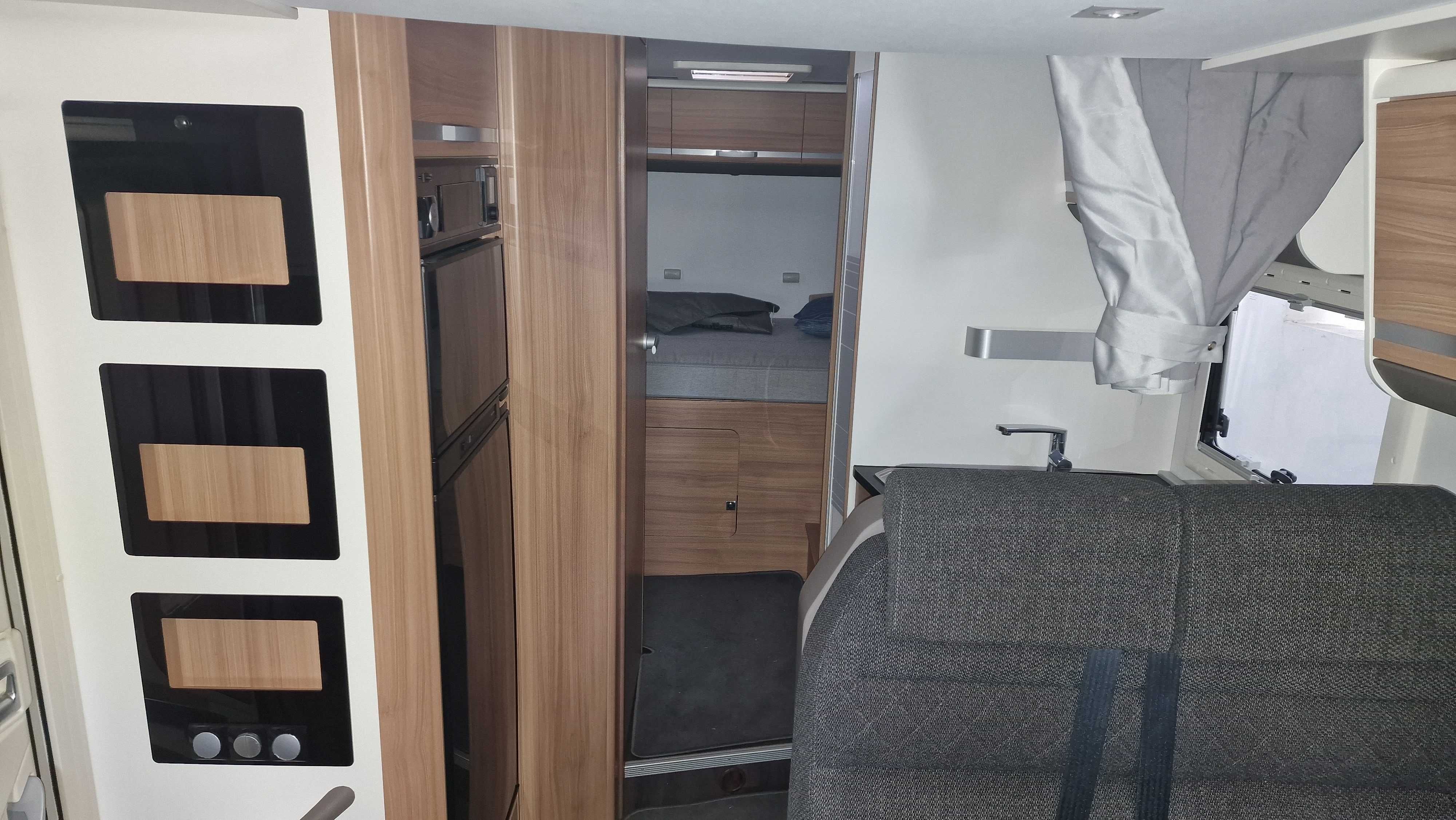 ADRIA Matrix Axess 670 SP