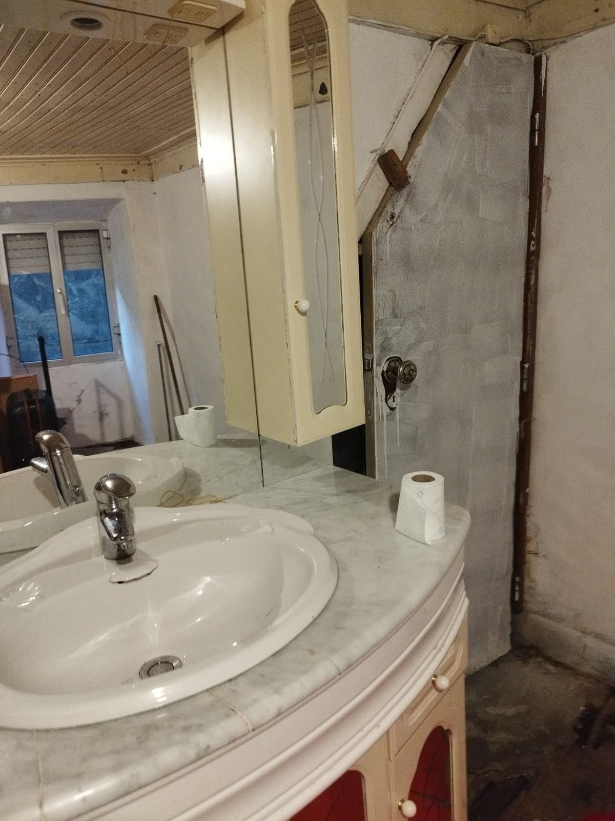 Casa T2 em lorvão