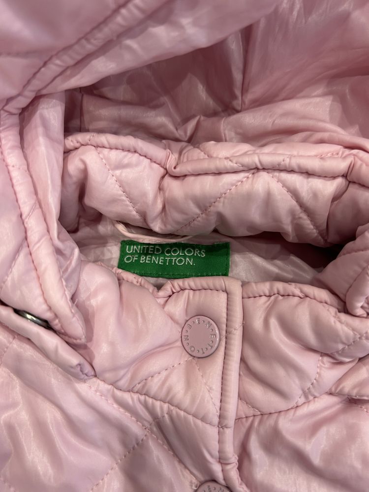 Куртка для дівчинки, зріс 130см, Benetton