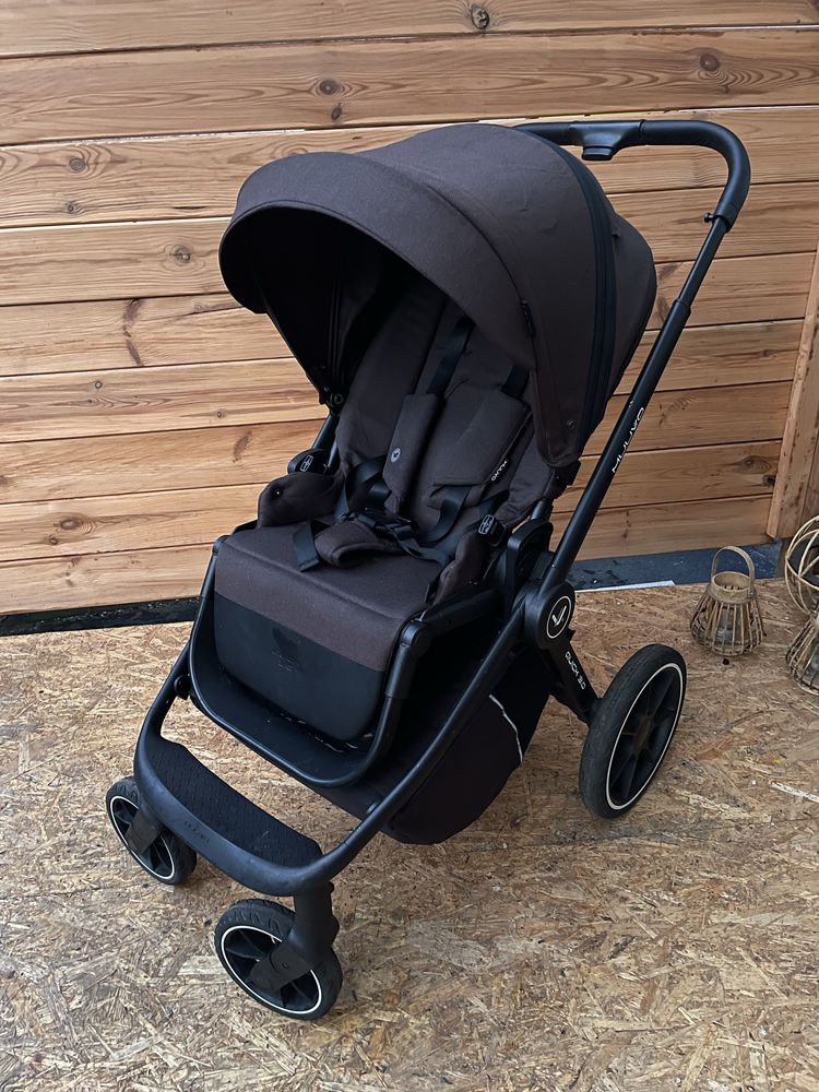 Muuvo Quick 3.0 2w1 czarny Gondola + Spacerowka + Adaptery do fotelika