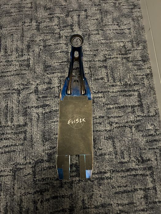 Pandemonium v2 blue chrome