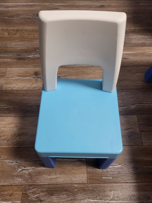 Дитячий столик та  стілець (Lego)