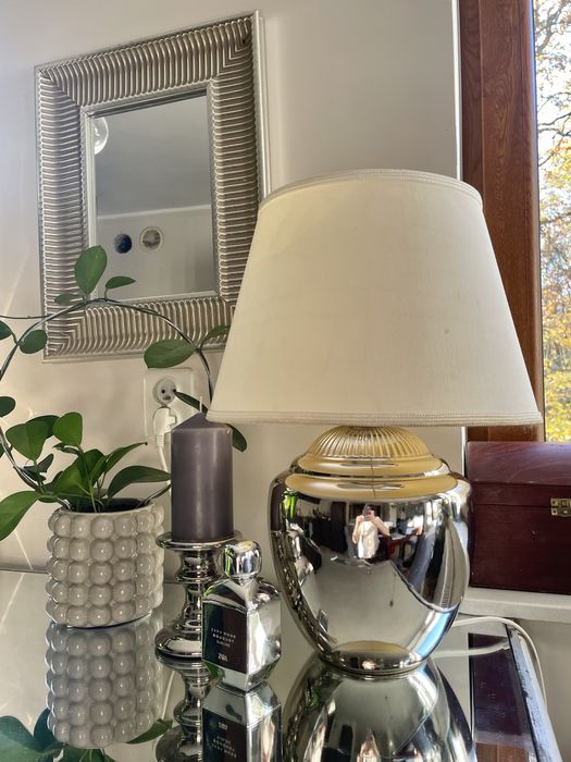 Przepiękna lampa Ikea screbrna, lustrzana, duża lampa stołowa