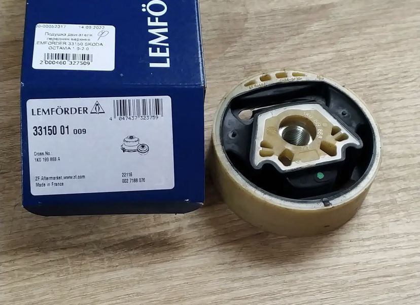 Подушка двигуна передня верхня LEMFORDER 33150 SKODA OCTAVIA 1.9-2.0