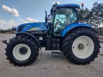 New Holland T 7070  245