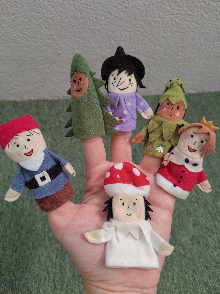 Conjunto Ikea Jatteliten Finger Puppet Royal, 6 fantoches de dedos