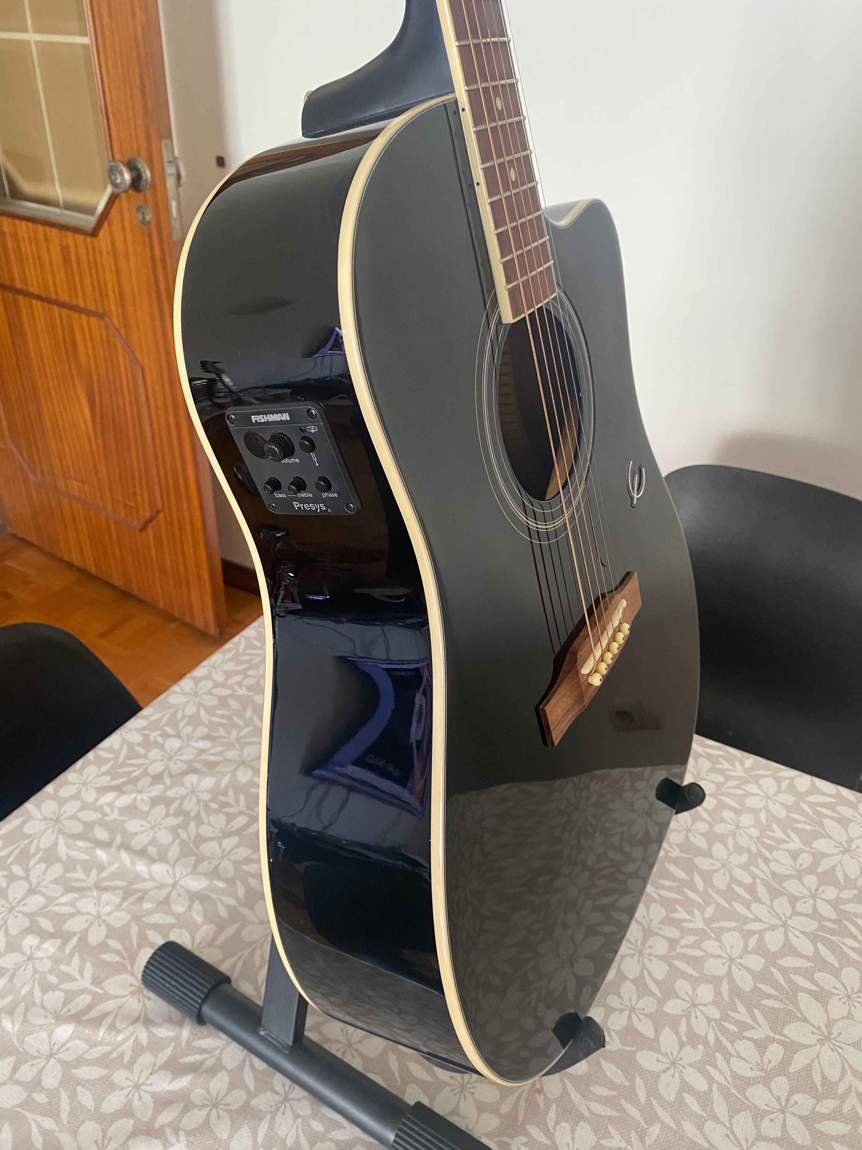 Guitarra acústica Epiphone