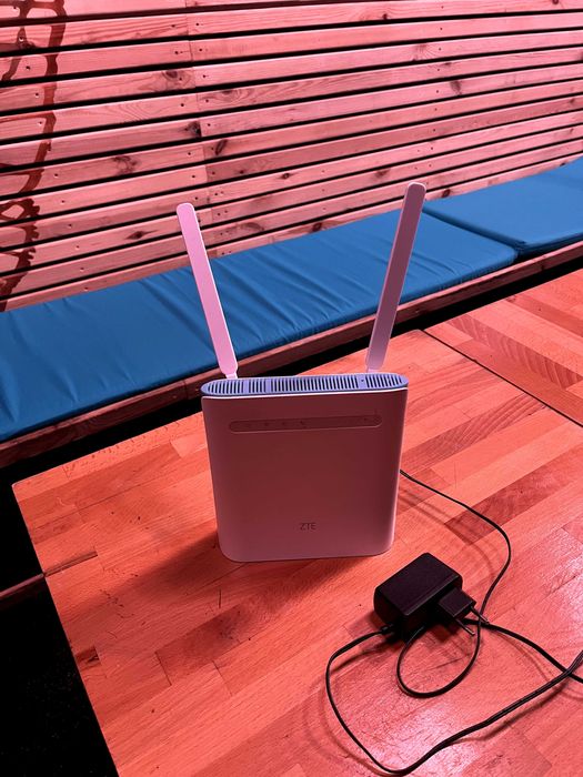 Router Stacjonarny na kartę SIM: ZTE MF286D | Szczecin