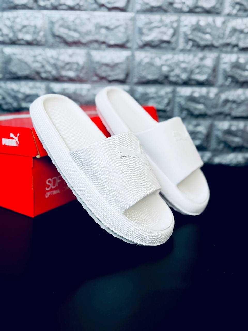 Подростковые Puma шлепанцы Белые летние New! Шльопанці Пума жіночі