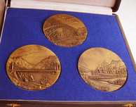 Conjunto de 3 Medalhas de Bronze da Ponte D Luís I, Barcas em Estojo