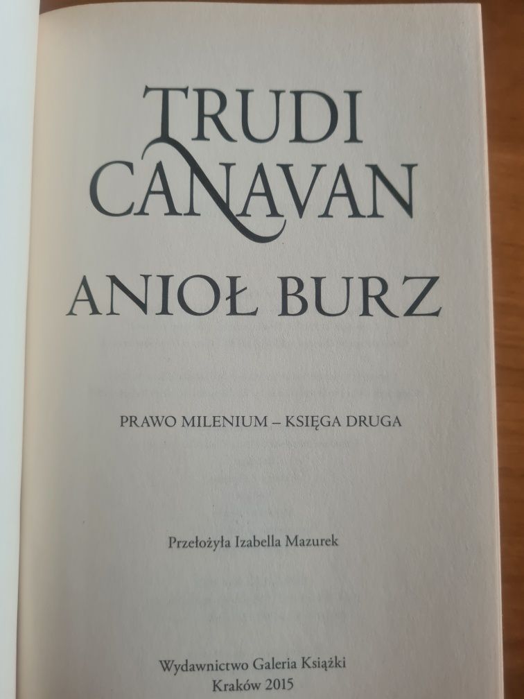 Anioł burz. Złodziejska magia. 1 i 2 część Trudi Canavan