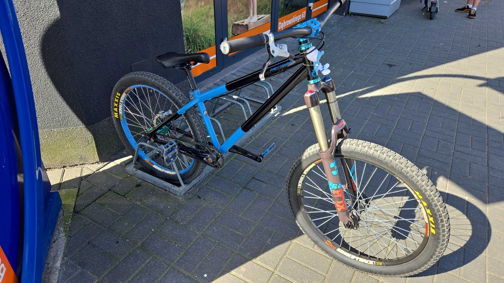 Dirt Ns Metropolis 2 2010r