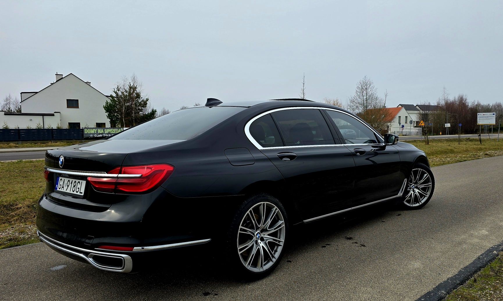 BMW 7 LONG/masaże/night vision/TV/lasery/xdrive/skrętna tylna oś