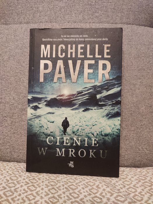 Książka pt. "Cienie w mroku" Michelle Paver