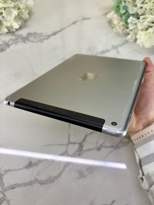 Оригінальний Ipad 6 LTE! 88%АКБ Neverlock (Магазин Гарантія)